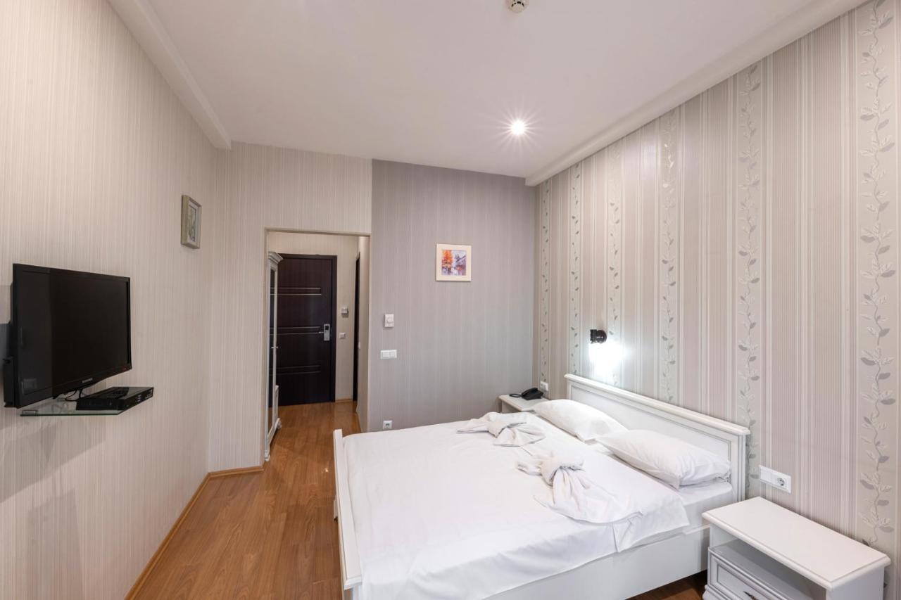 - Granada - Boutique Hotel - Tbilisi - Luaran gambar