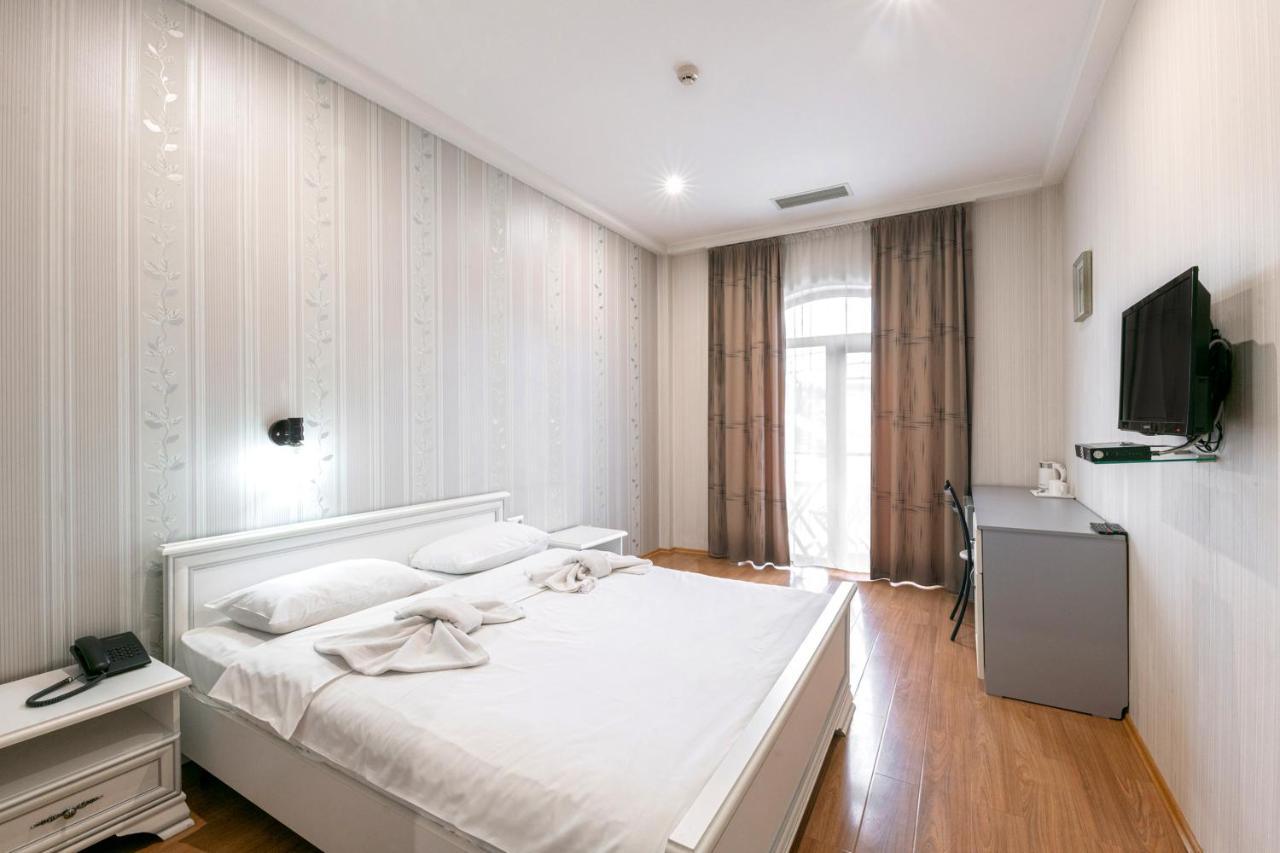 - Granada - Boutique Hotel - Tbilisi - Luaran gambar
