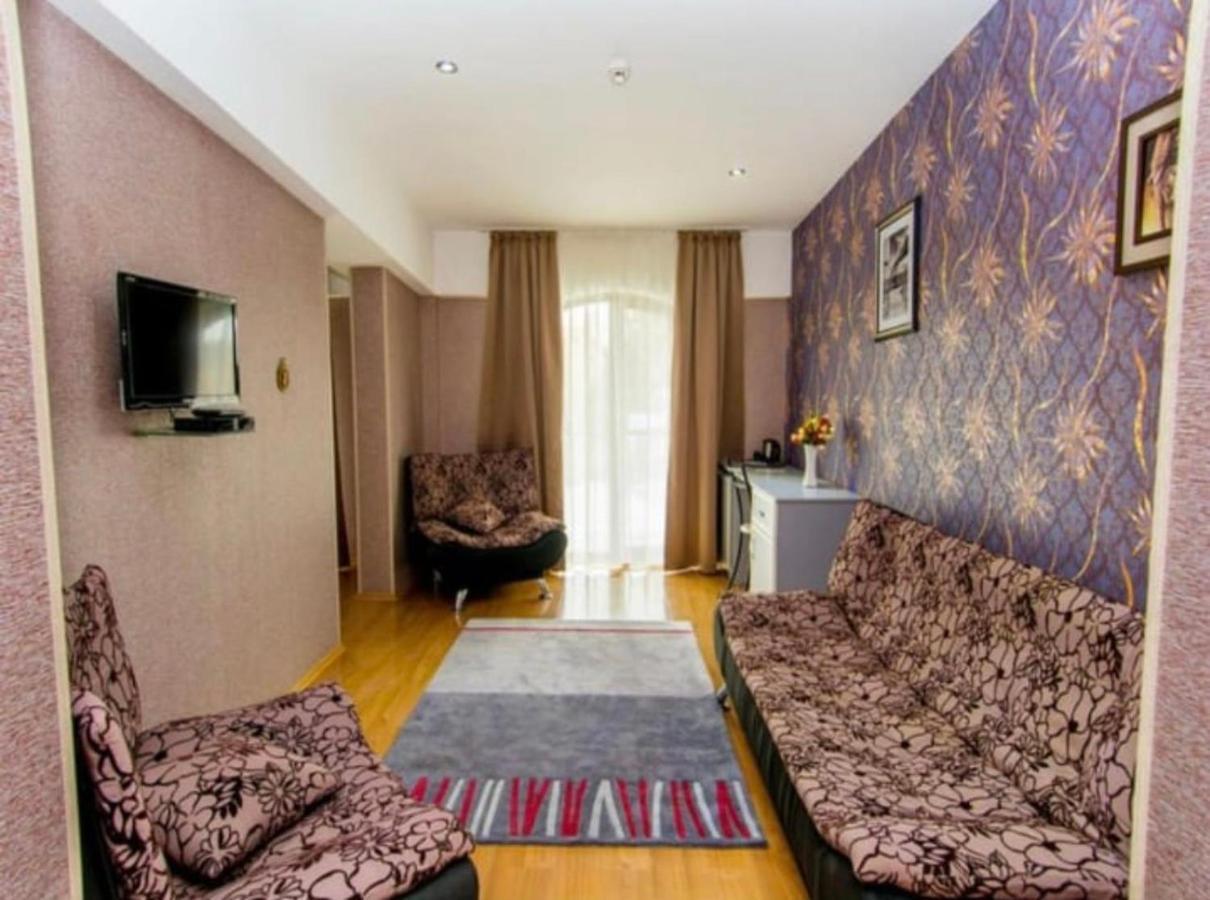 - Granada - Boutique Hotel - Tbilisi - Luaran gambar