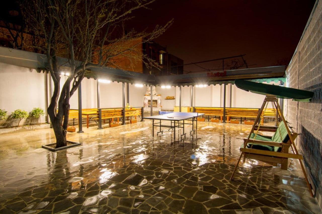- Granada - Boutique Hotel - Tbilisi - Luaran gambar