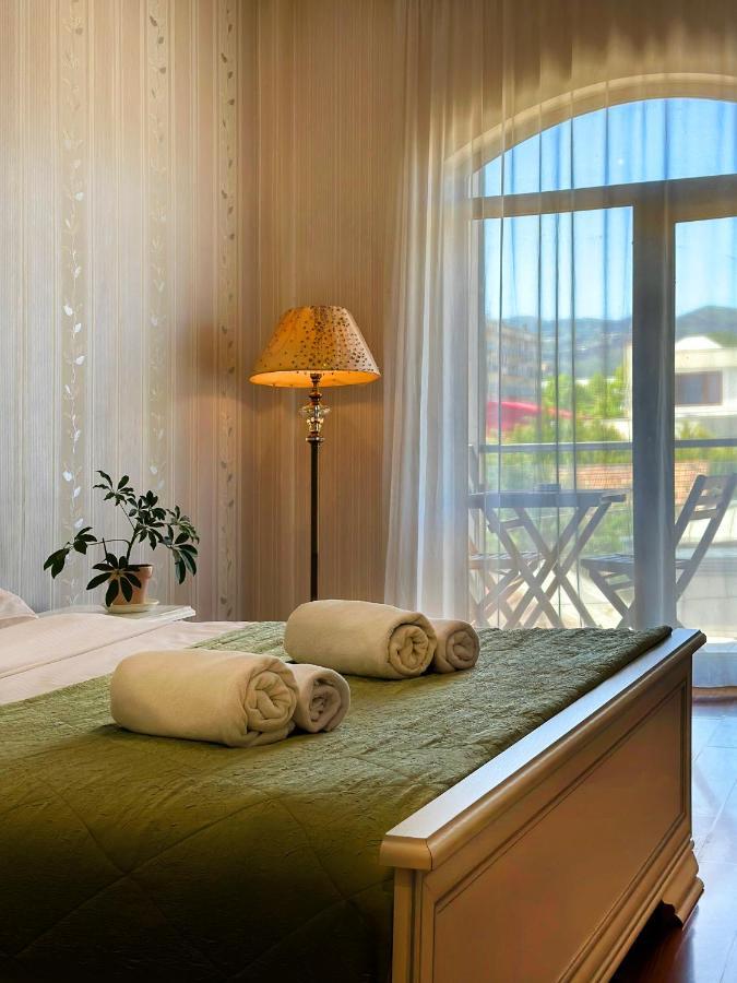 - Granada - Boutique Hotel - Tbilisi - Luaran gambar